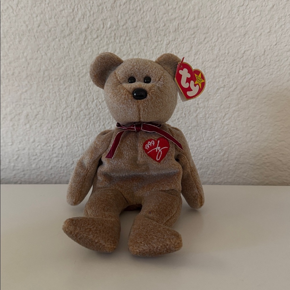 Ty Beanie Baby 1999 Signature Bear
